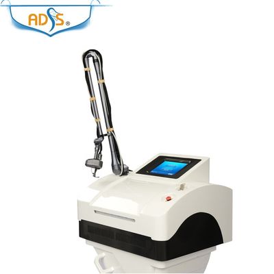 Macchina frazionaria portatile 40W 10600nm del laser di CO2 per ringiovanimento della pelle
