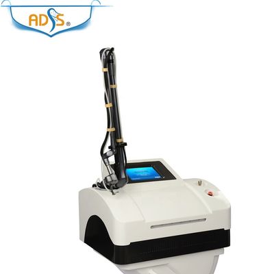 Macchina frazionaria portatile 40W 10600nm del laser di CO2 per ringiovanimento della pelle