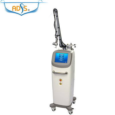 sistema chirurgico del laser di CO2 10600nm, macchina del laser di rimozione della cicatrice dell'acne