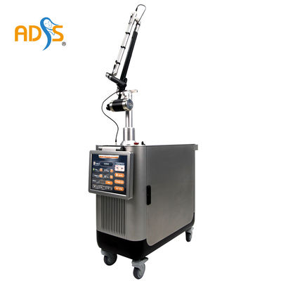 Macchina per la rimozione del tatuaggio Picolaser laser Nd Yag professionale per la rimozione del laser a picosecondi OEM
