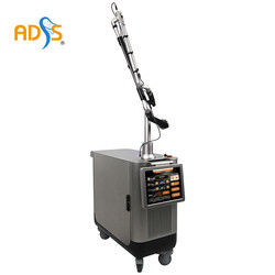 Ce Approved Picosecond Laser Machine Yag Pico Laser Equipment for Tattoo Removal